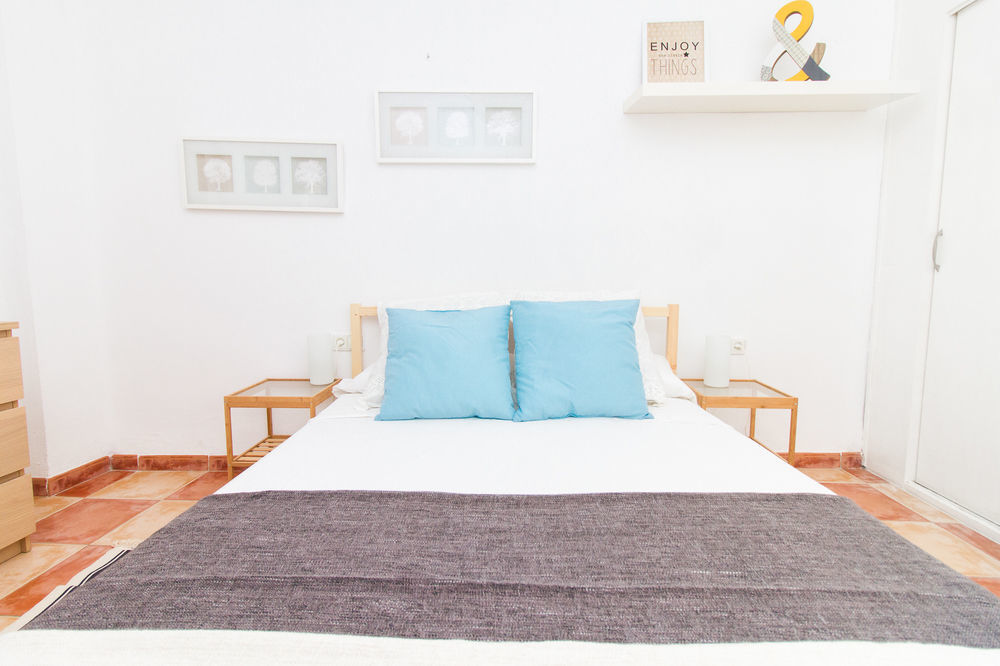 Apartamentos Malaga Centro Hernan Ruiz De 4 A 8 Personas מראה חיצוני תמונה